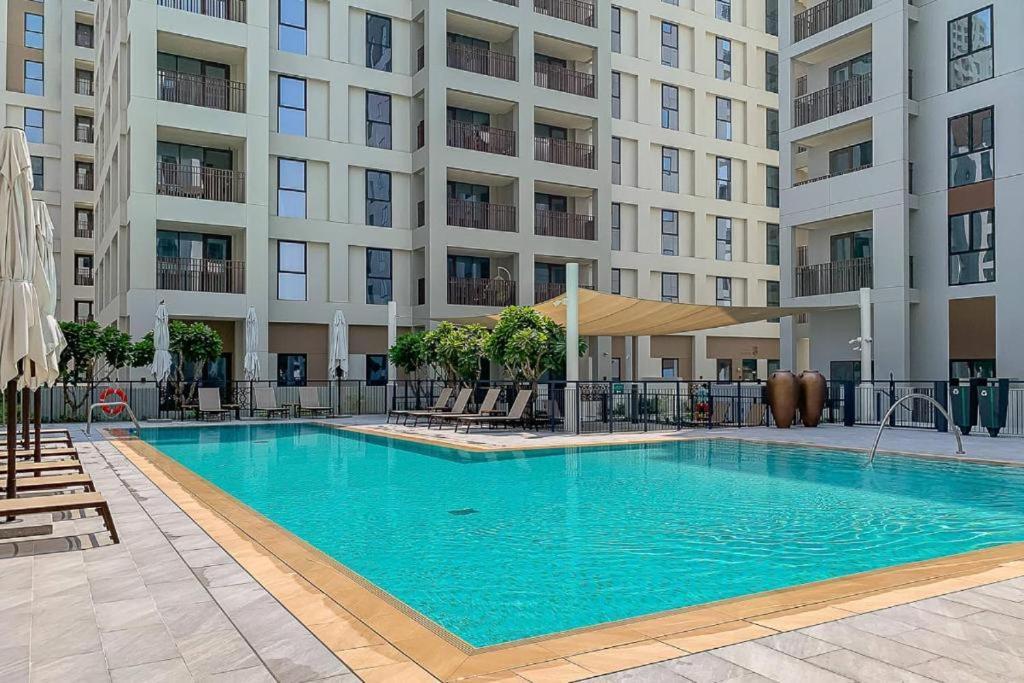 Creek Roomy 3br + Terrace Appartamento Dubai